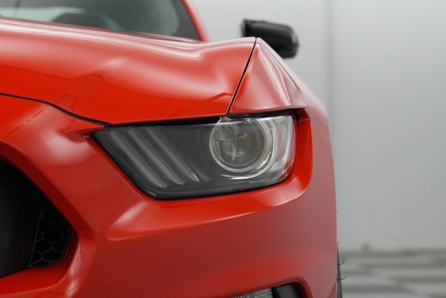 Certified 2019 Ford Mustang Shelby GT350 w/ Technology Package RWD image 30