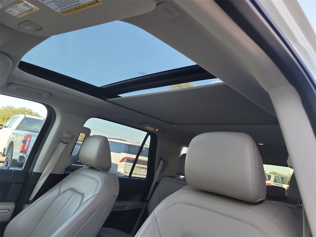 Certified 2023 Ford Expedition Limited image 21