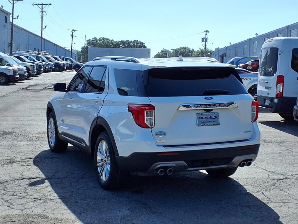 Certified 2023 Ford Explorer King Ranch w/ Technology Package AWD/4WD image 5