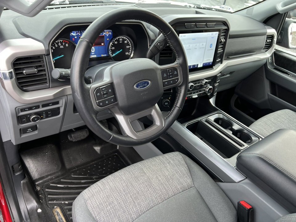 Certified 2022 Ford F150 XLT w/ Equipment Group 302A High image 25