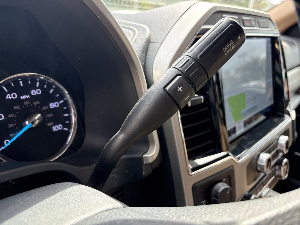 Certified 2022 Ford F250 Lariat w/ Chrome Package image 27