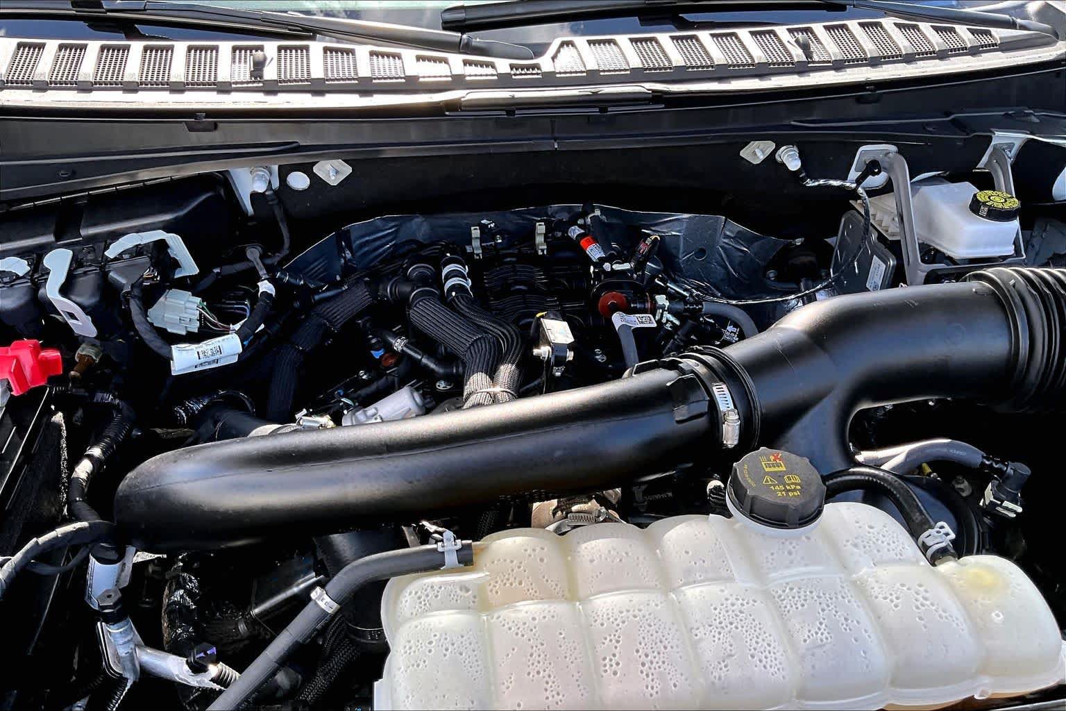 Certified 2025 Ford Expedition Active RWD image 33