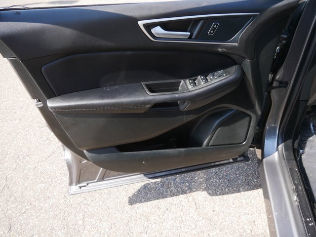 Certified 2023 Ford Edge SEL w/ Convenience Package AWD/4WD image 12