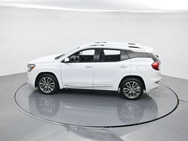 Used 2022 GMC Terrain Denali image 49