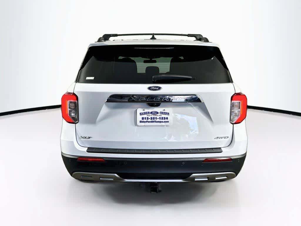 Certified 2021 Ford Explorer XLT w/ Equipment Group 202A AWD/4WD image 5