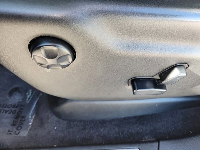 Used 2018 Dodge Durango GT image 24