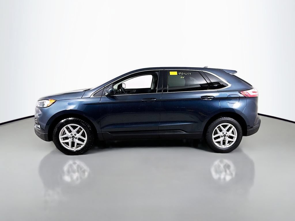 Certified 2024 Ford Edge SEL w/ Convenience Package AWD/4WD image 10
