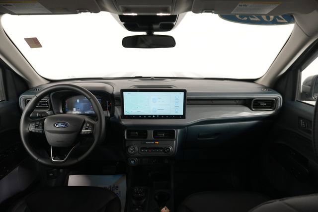 Certified 2025 Ford Maverick Lariat w/ Black Appearance Package image 18