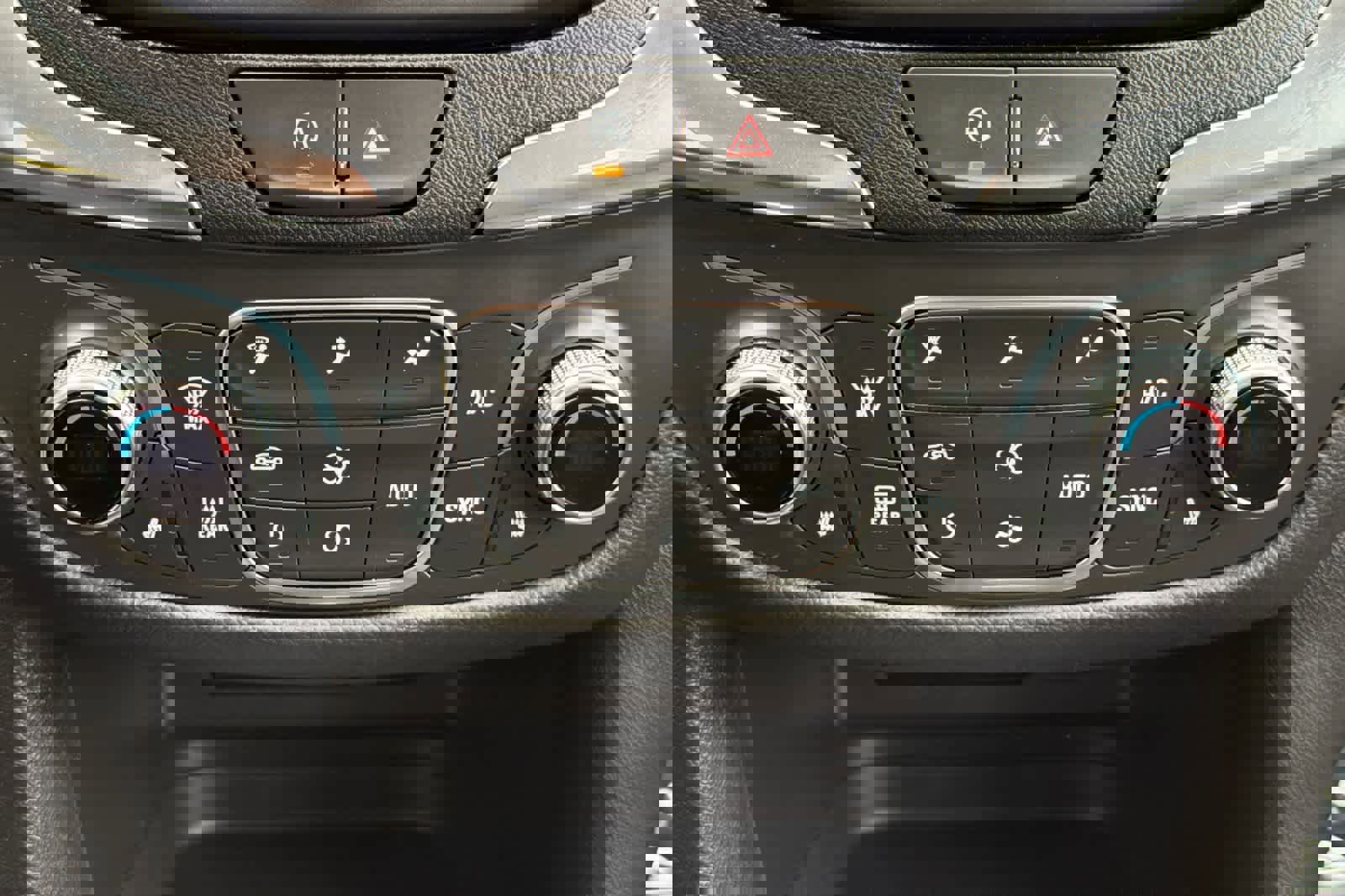 Used 2024 Chevrolet Equinox LT image 20