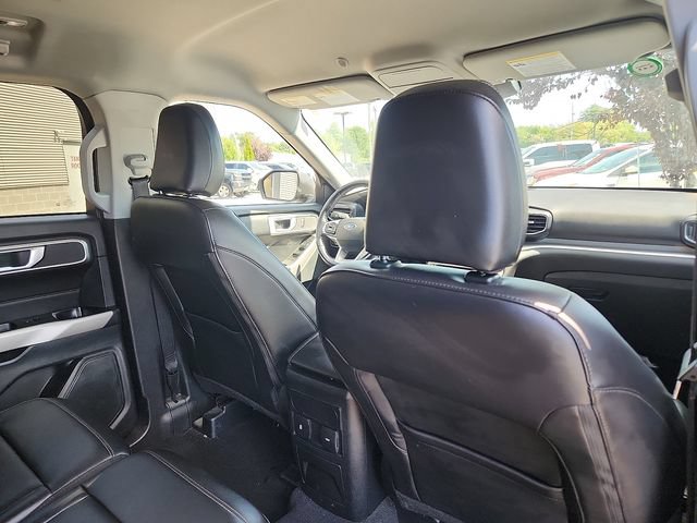 Certified 2023 Ford Explorer XLT w/ Equipment Group 202A AWD/4WD image 28