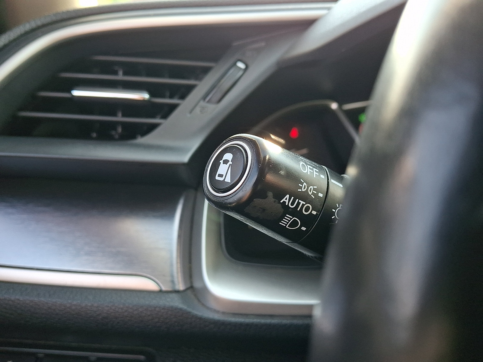 Used 2017 Honda Civic Touring image 34
