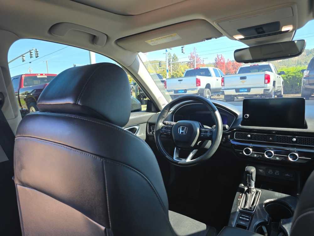 Used 2022 Honda Civic Touring image 10