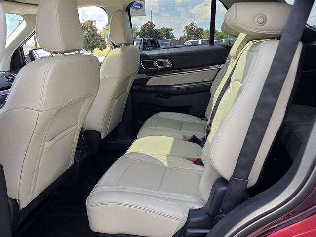 Certified 2019 Ford Explorer Platinum AWD/4WD image 6