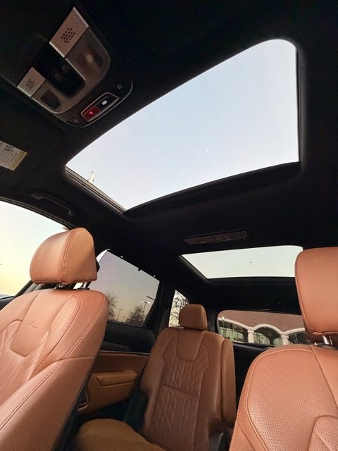 Used 2023 Kia Telluride SX X-Line image 17