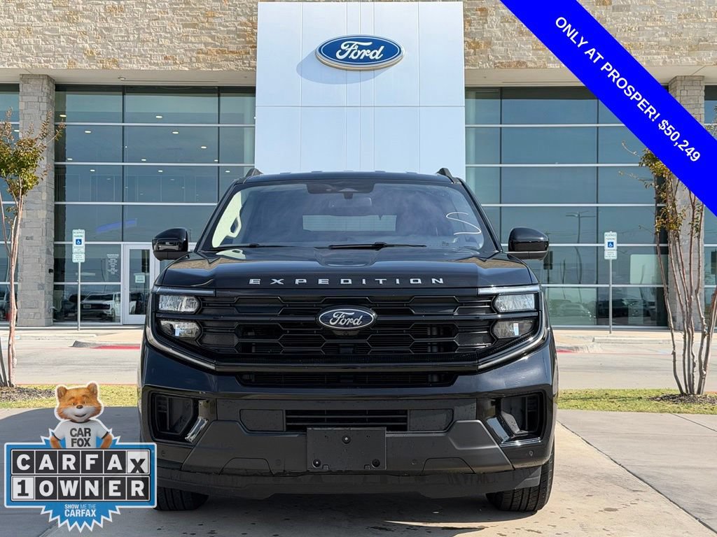 Certified 2025 Ford Expedition Active RWD image 2