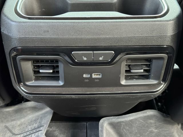 Used 2024 Chevrolet Silverado 2500 ZR2 w/ Technology Package image 28