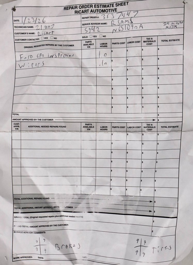 Used 2024 Nissan Ariya ENGAGE image 4