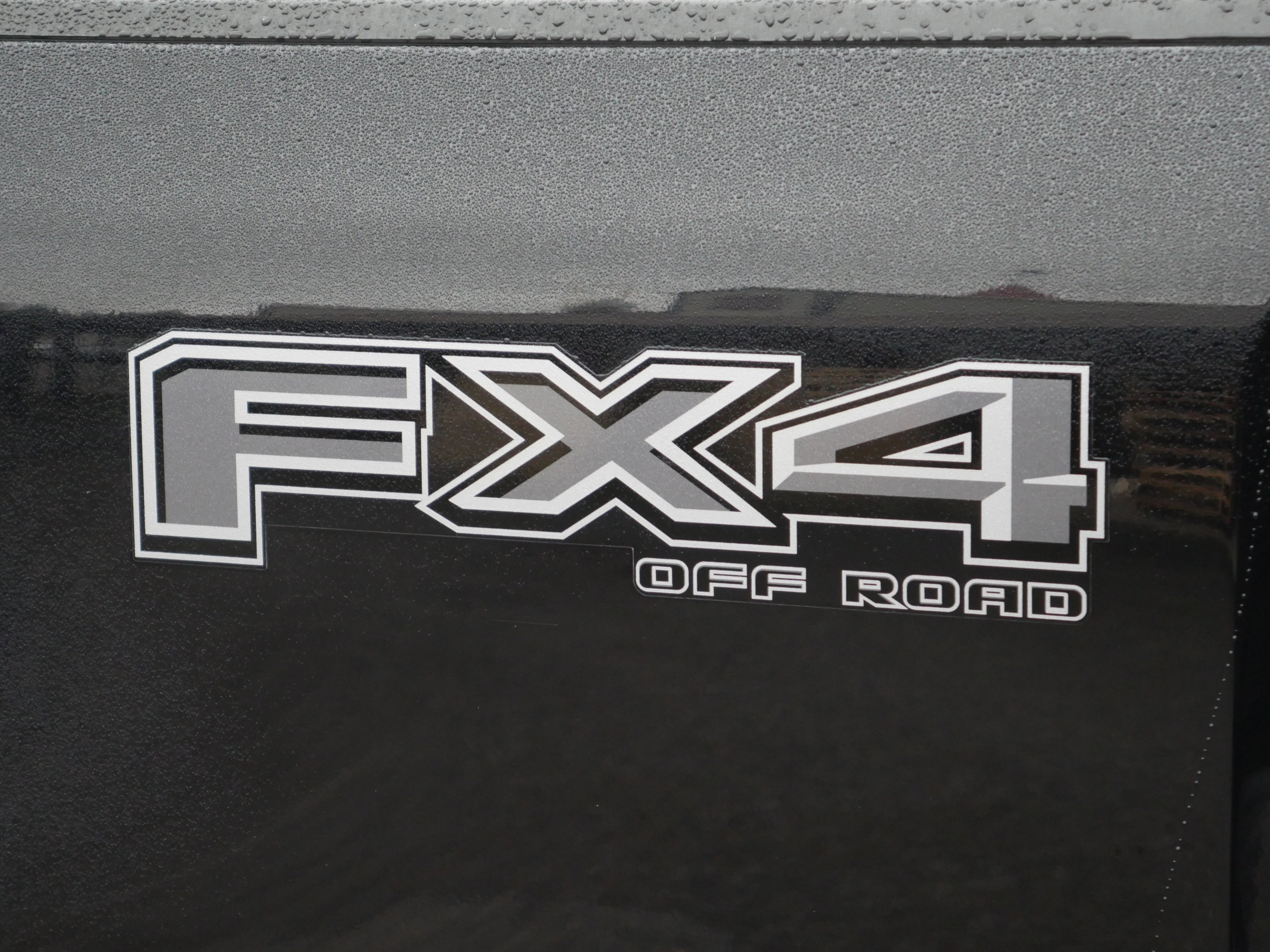 Certified 2023 Ford F350 Lariat w/ Black Appearance Package image 24