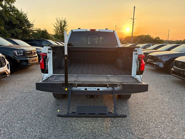 Certified 2022 Ford F150 Lightning Platinum AWD/4WD image 7