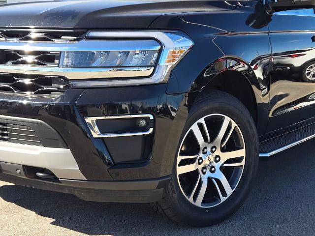 Certified 2023 Ford Expedition Max Limited image 3