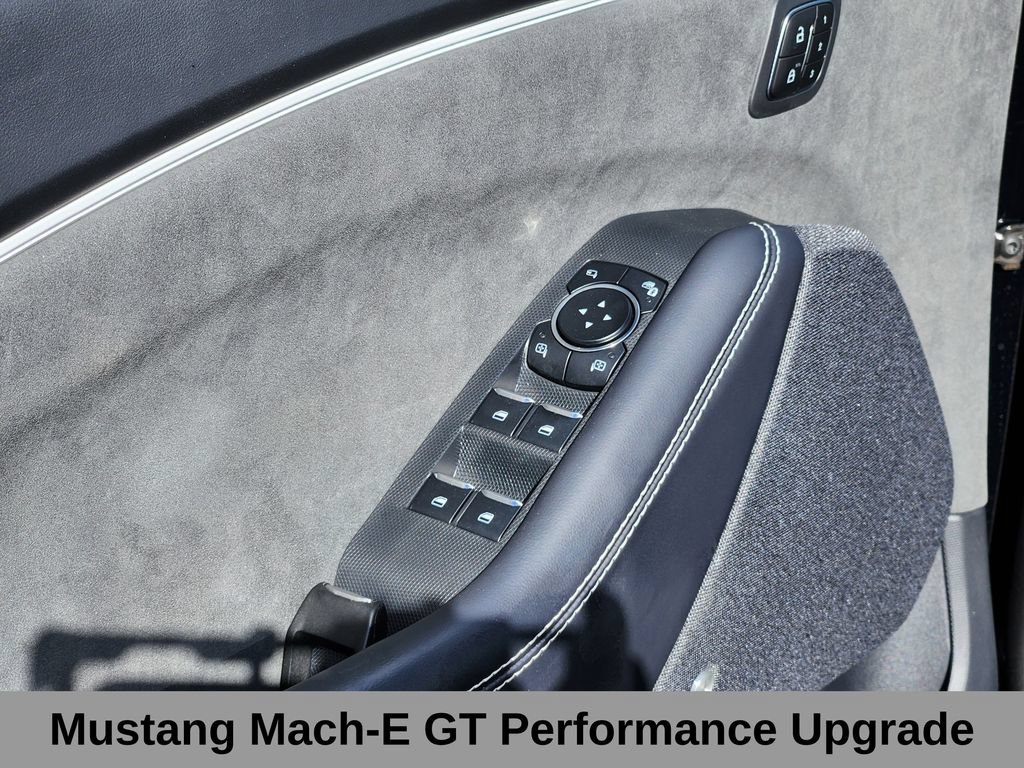 Certified 2025 Ford Mustang Mach-E GT AWD/4WD image 15