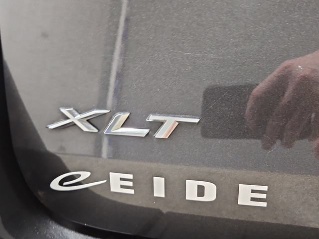 Certified 2020 Ford Explorer XLT w/ Equipment Group 202A AWD/4WD image 29