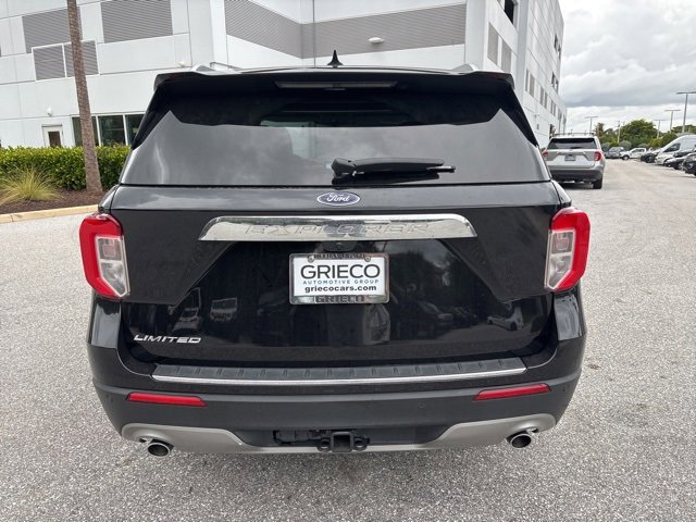 Certified 2021 Ford Explorer Limited w/ Equipment Group 301A image 3