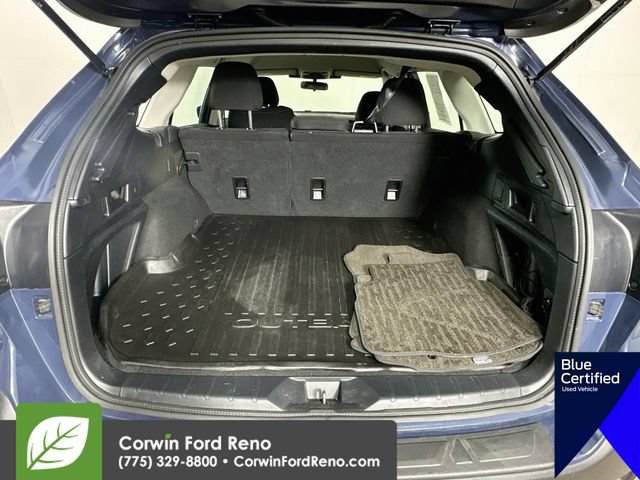 Used 2025 Subaru Outback AWD/4WD image 29