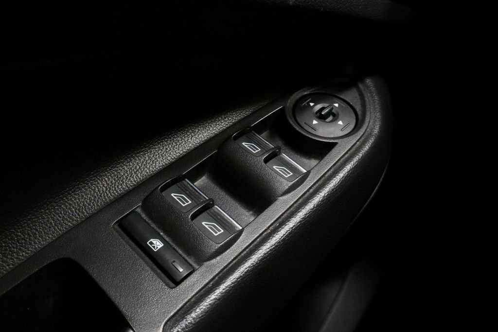 Certified 2017 Ford Escape Titanium image 27