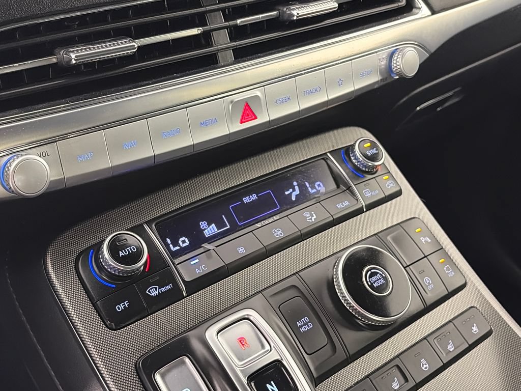 Used 2020 Hyundai Palisade Limited FWD image 21