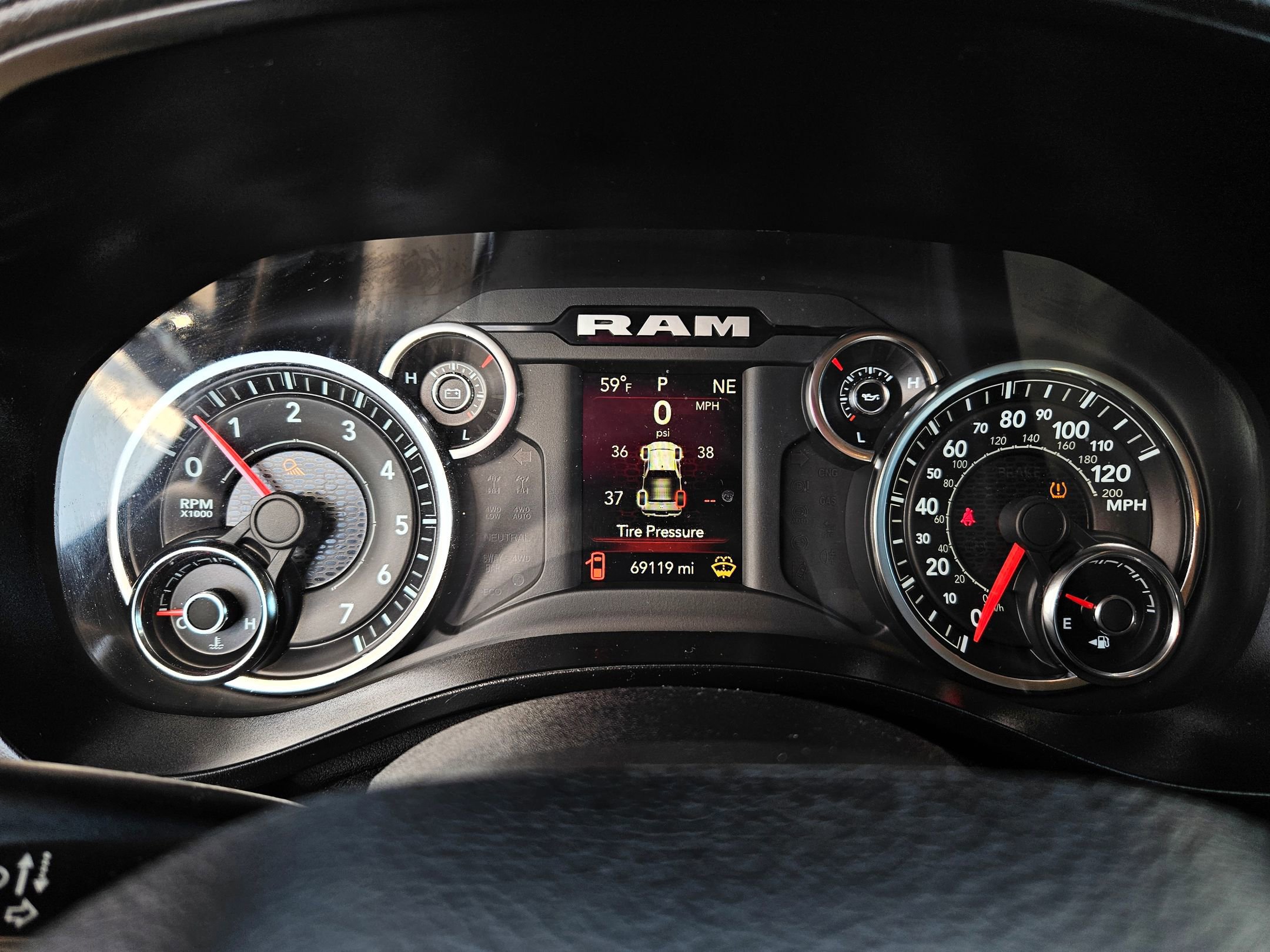 Used 2019 RAM 1500 Big Horn image 12