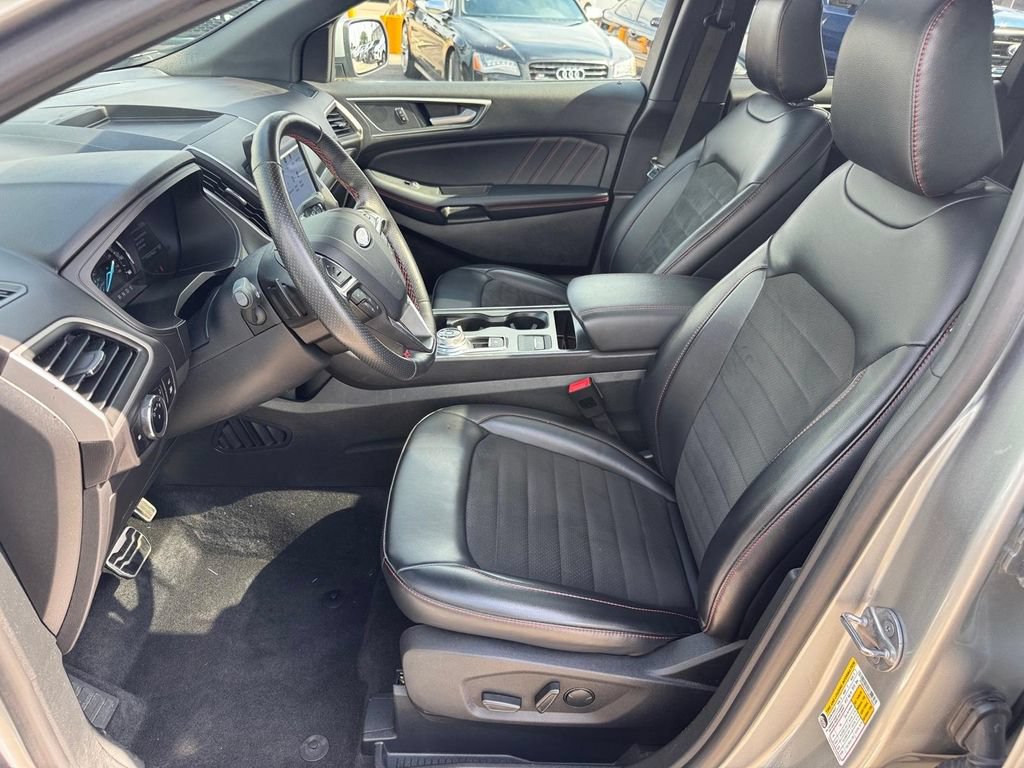 Certified 2024 Ford Edge ST-Line w/ Class II Trailer Tow Package AWD/4WD image 10
