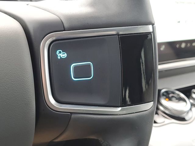 Certified 2025 Ford Expedition Active AWD/4WD image 15