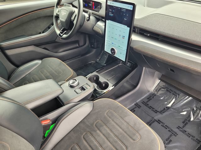 Certified 2022 Ford Mustang Mach-E GT AWD/4WD image 10