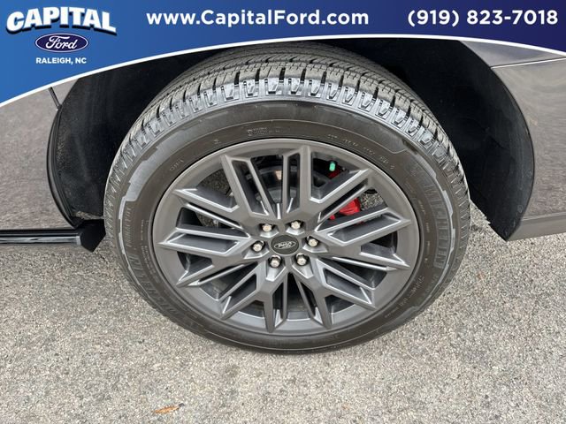 Certified 2025 Ford Expedition Max Platinum w/ Stealth Performance Package image 13