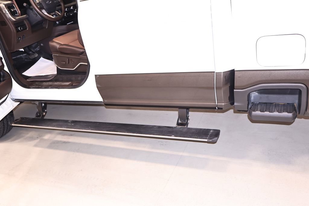 Certified 2025 Ford F250 King Ranch AWD/4WD image 45