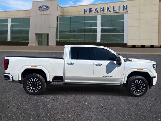 Used 2025 GMC Sierra 3500 Denali Ultimate AWD/4WD image 8