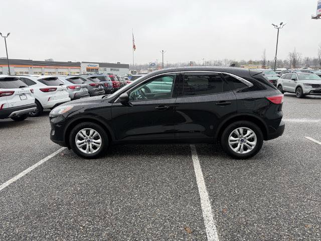 Certified 2022 Ford Escape SE w/ Convenience Package image 2