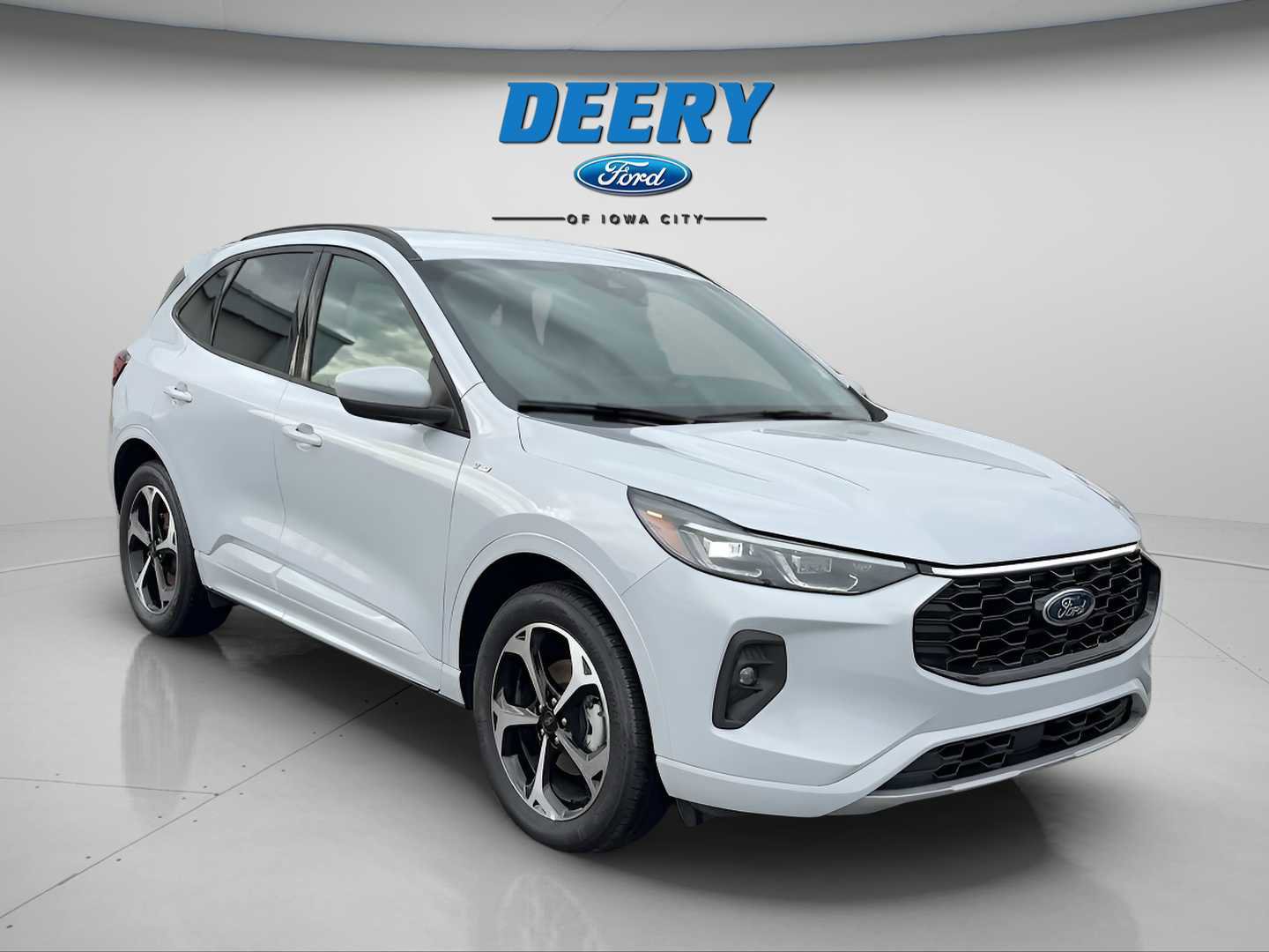 Certified 2025 Ford Escape ST-Line Elite w/ Class II Trailer Tow Package image 13