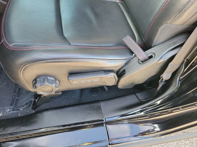 Used 2023 Jeep Wrangler Unlimited Rubicon w/ Cold Weather Group image 17