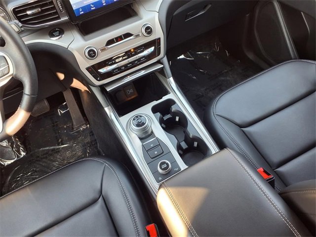 Certified 2023 Ford Explorer XLT w/ Equipment Group 202A image 18
