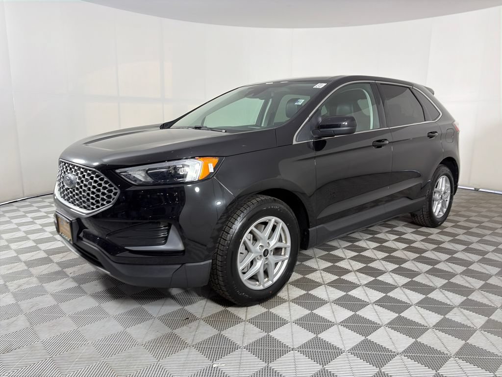 Certified 2024 Ford Edge SEL AWD/4WD image 3