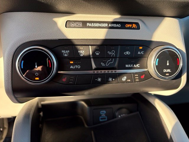 Certified 2023 Ford Escape Active AWD/4WD image 28