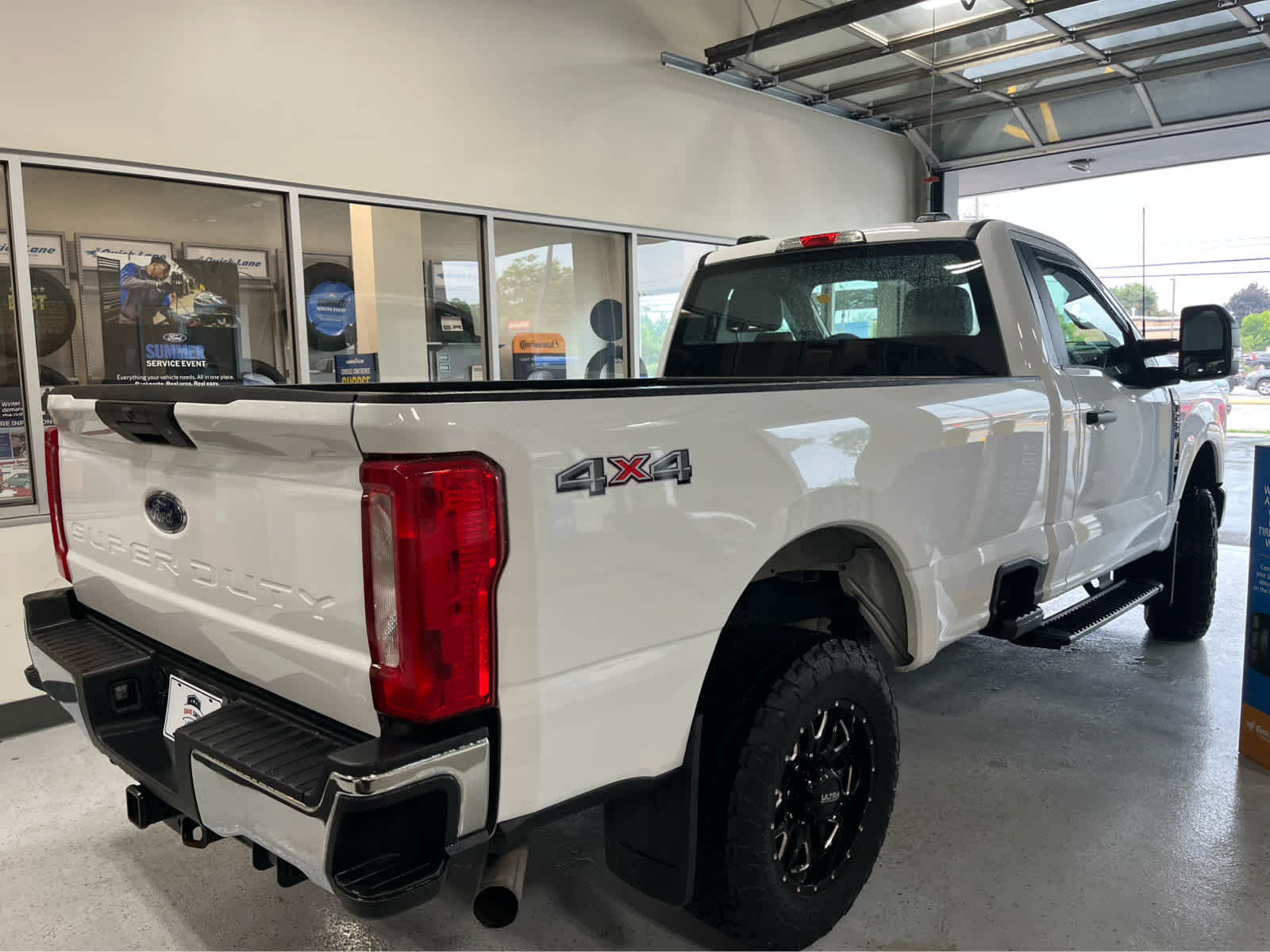 Certified 2023 Ford F250 XL w/ Snow Plow Prep Package AWD/4WD image 6