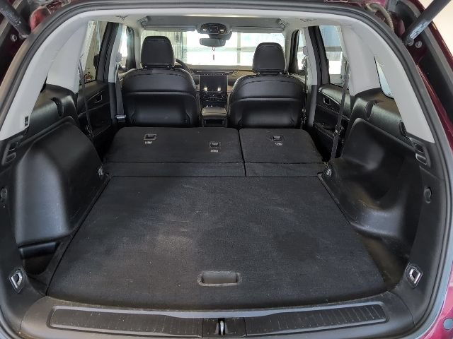 Used 2023 Jeep Grand Cherokee Limited AWD/4WD image 33