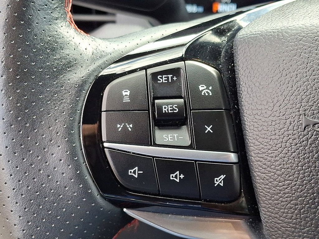 Certified 2025 Ford Explorer ST-Line w/ ST-Line Street Pack AWD/4WD image 23