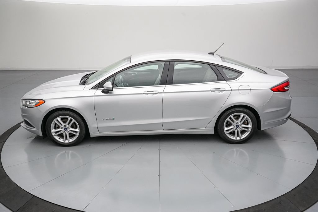 Certified 2018 Ford Fusion S FWD image 7