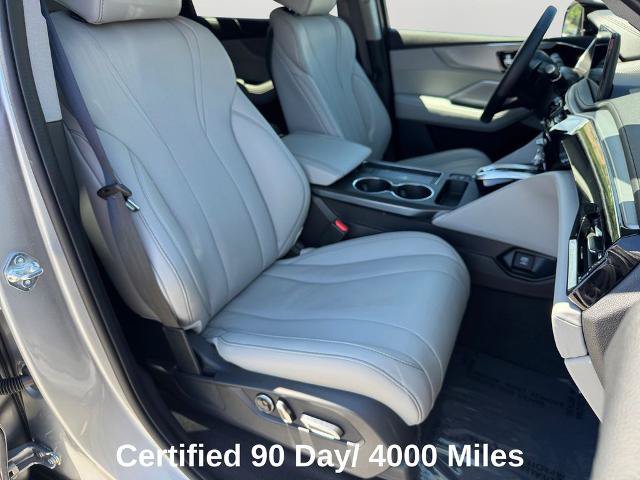 Used 2025 Acura MDX SH-AWD w/ Technology Package image 7