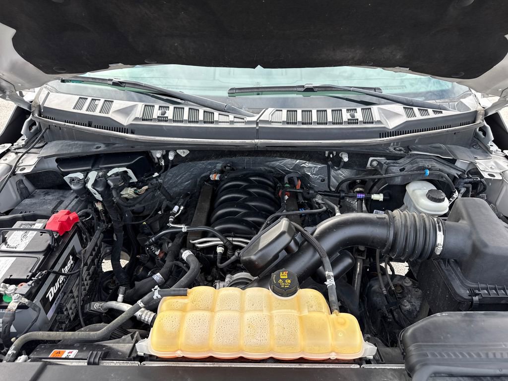 Certified 2018 Ford F150 XLT w/ Equipment Group 302A Luxury AWD/4WD image 31