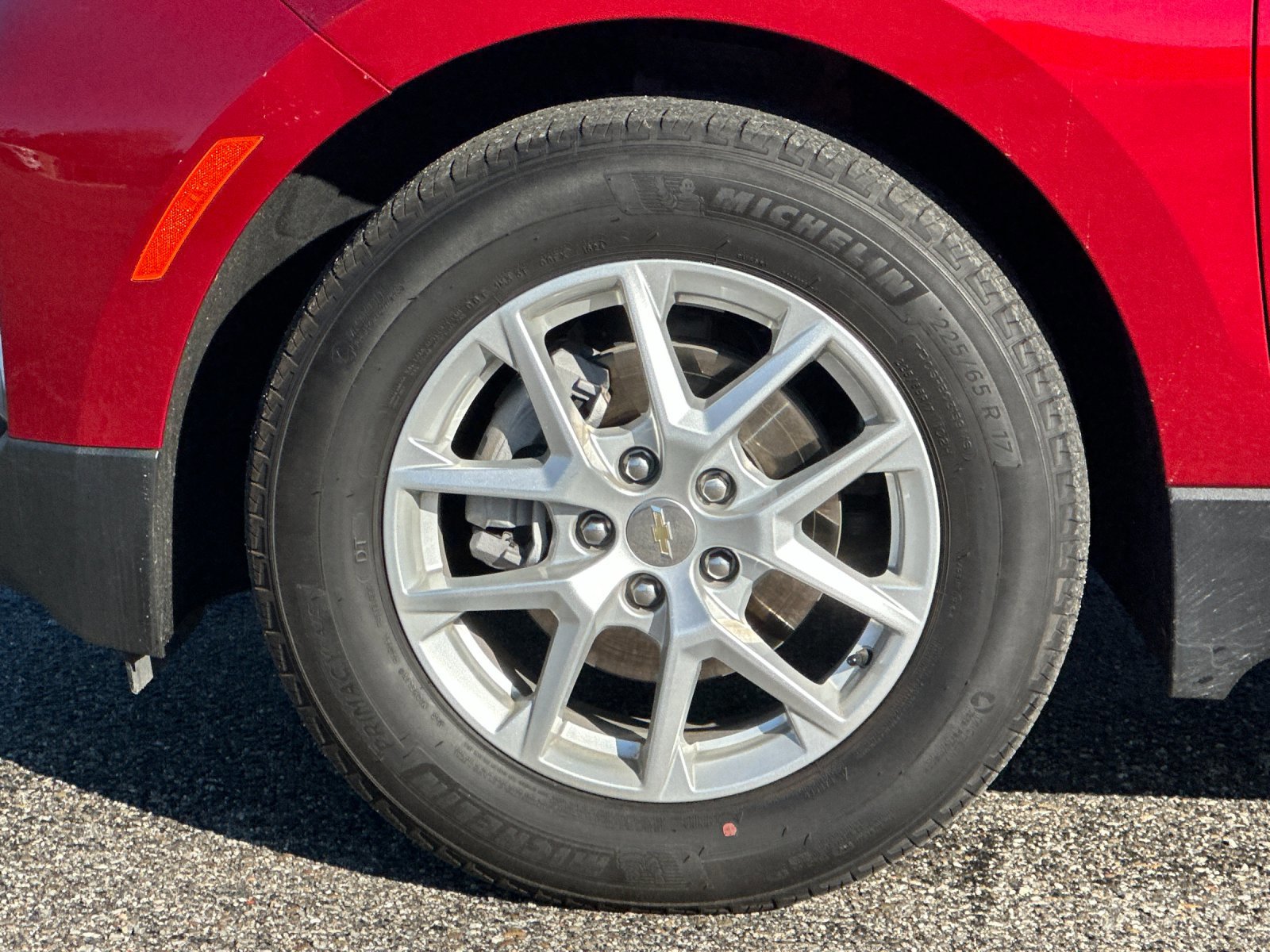 Used 2024 Chevrolet Equinox LT image 25